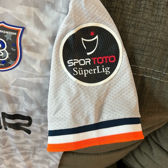 Joma Istanbul Basaksehir Turkish Soccer Mezut Ozil #10 Jersey Men’s Size: M - Picture 4 of 8